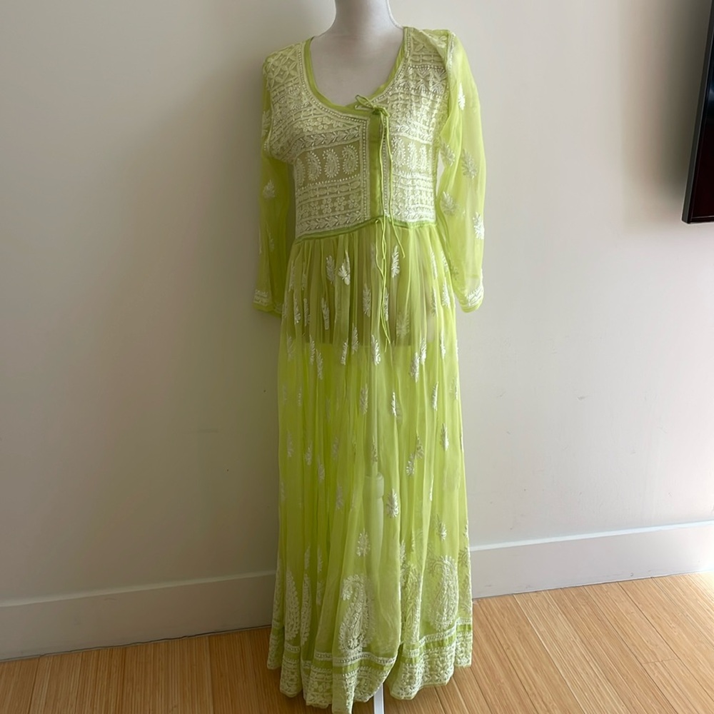 Size large Indian kurta Anarkali style from lucknow. With slip